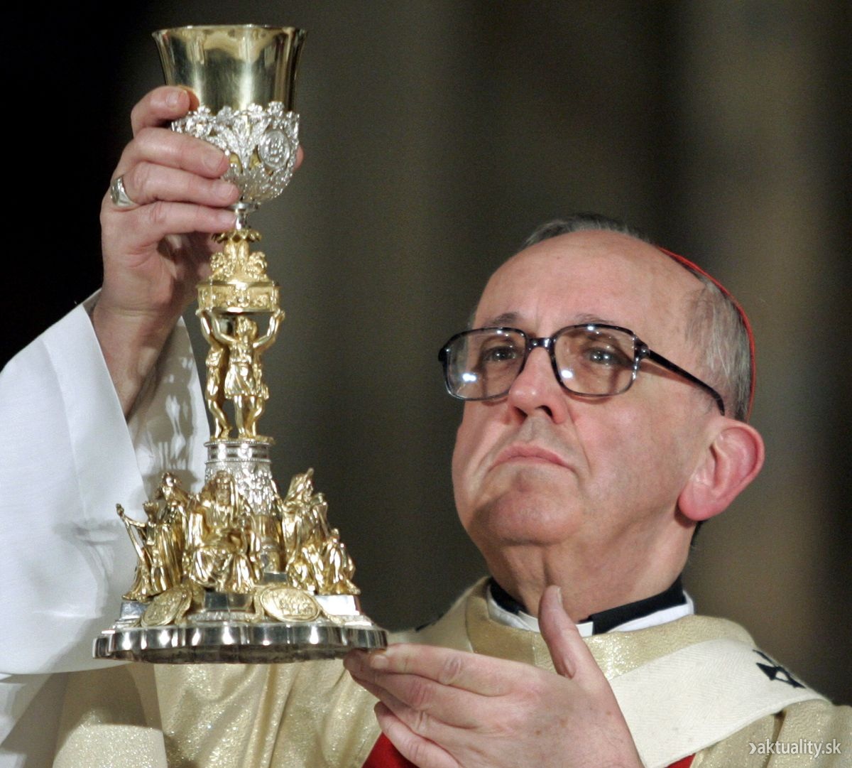 Papež František vyzval církev ke společné hodinové adoraci v neděli 2. června