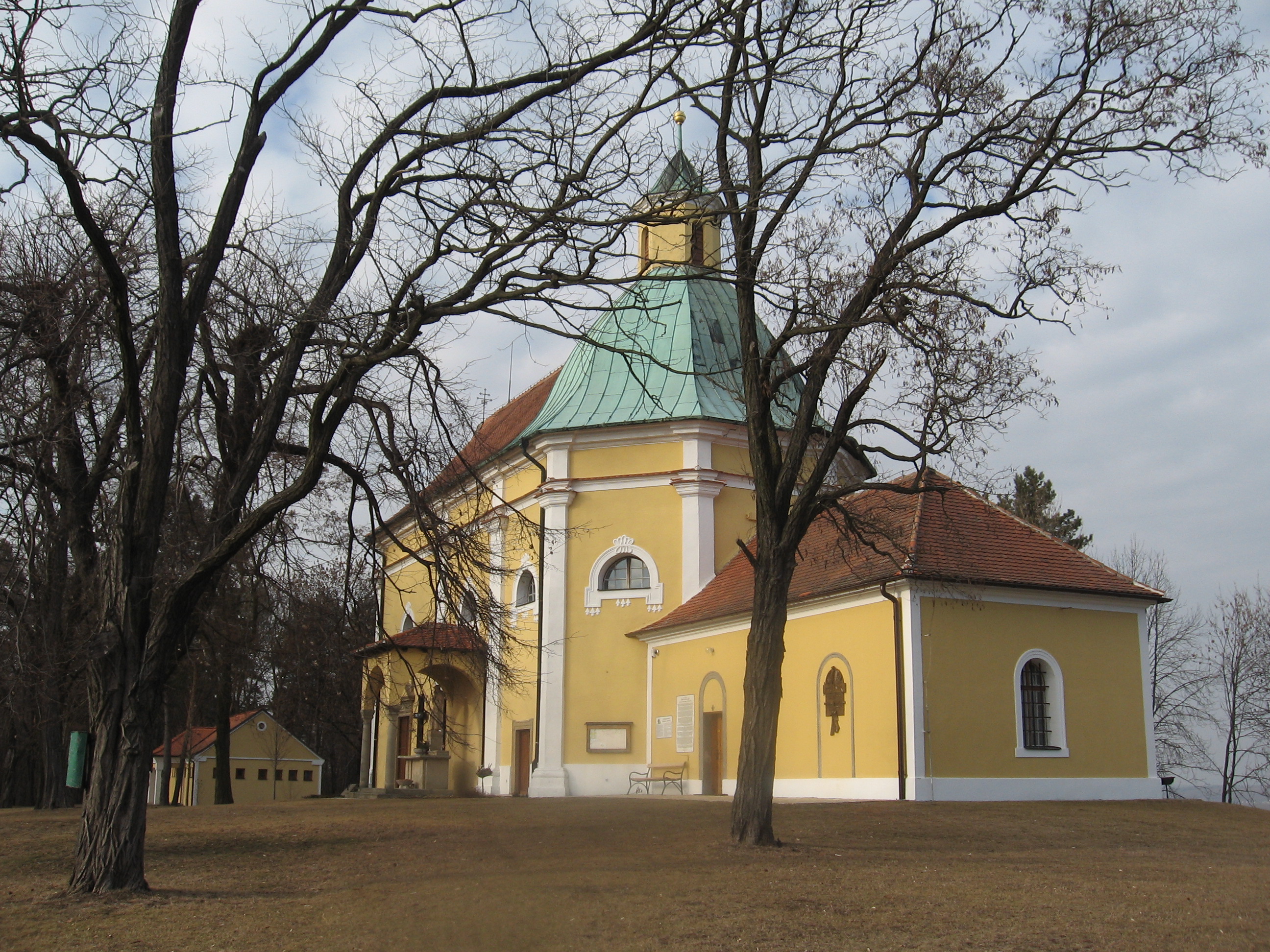 Dušičková pouť a křížová cesta na kopci svatého Antonína