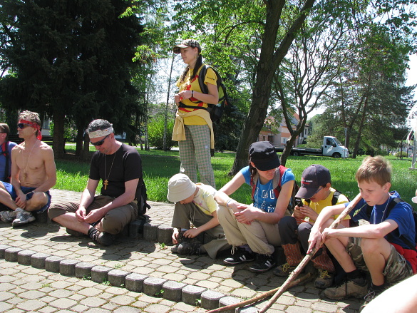 Zastávka u kaple ve Veletinách